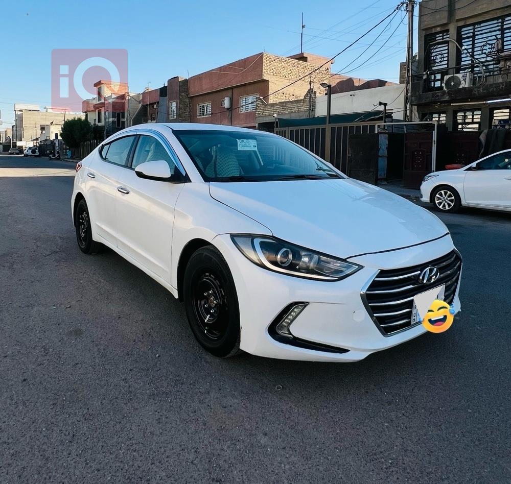 هيونداي النترا